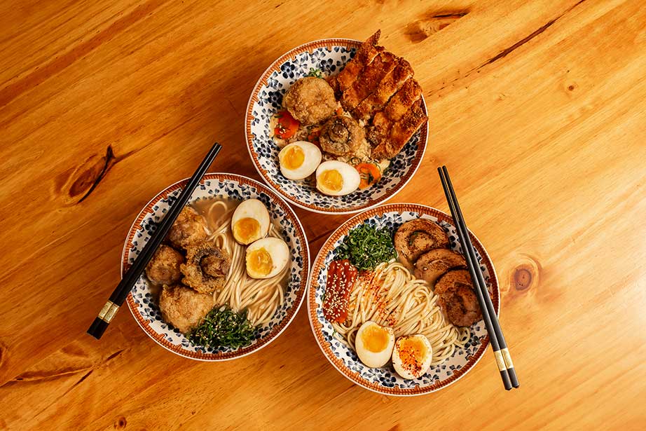 Ramen Hyuga con fideos sin gluten y caldo tonkotsu